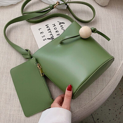 

North bag France small crowdsourcing 2019 new fashion summer small fresh fashion slung Joker shoulder bucket bag