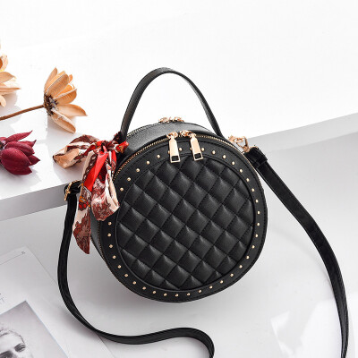 

Korean version of the small round bag Lingge interwoven handbags simple wind single shoulder diagonal package ladies cute small bag