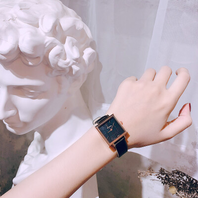 

Chic Xiaoqing Restoration of Ancient Literature&Art Watches of Different Square Forestry Department