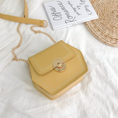 

2019 new texture Messenger bag simple fashion casual shoulder bag female wild embroidery thread hexagonal chain bag