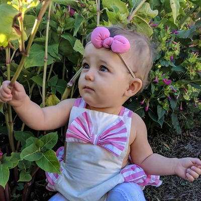 

Newborn Infant Baby Girl Fashion Bowknot Bodysuit Jumpsuit Beige Romper Summer