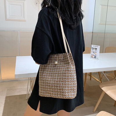 

Net red mini bag popular female bag 2019 new wave fashion canvas bag wild insyang air Messenger bag