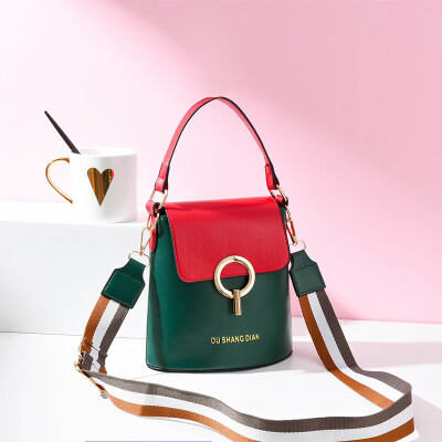 

Summer handbag ladys new fashion Korean version of Baitao ins collision color single shoulder inclined water bucket bag