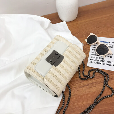 

2019 new Sen temperament chain Messenger bag female simple contrast color woven bag fashion wild striped shoulder bag