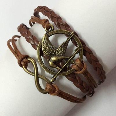 

Fashion Leather Butterflies Bracelet Friendship Charm Braided Wristband Bracelet