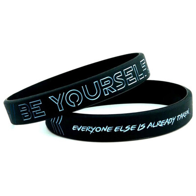 

Motivational Be Yourself Change The World Create Dream Silicone Bracelet