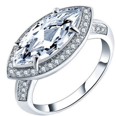 

Fashion Punk Platinum Diamond Ring Horse-Eyed Ring The Engagement Ring