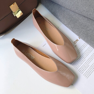 

Bean Shoes Womens Spring Square Head with One Foot on Flat Bottom Leisure Shoes