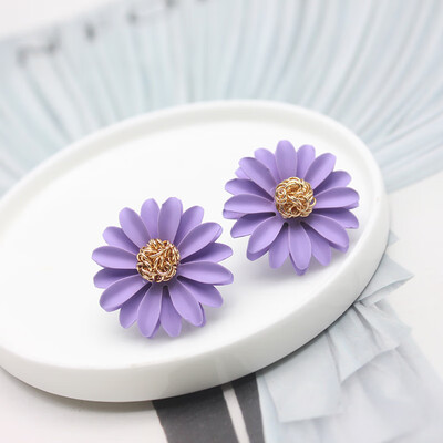

2019 design fashion brand jewelry metal stud earrings for women elegant big daisy flower earrings girl