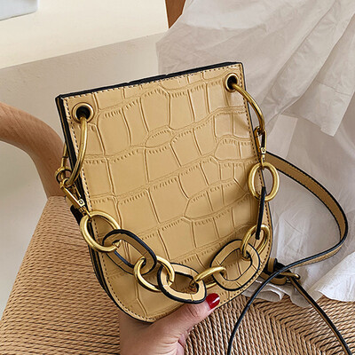 

2019 new Korean version of crocodile handbag single shoulder oblique satchel chain summer fashion U-shaped womens bag
