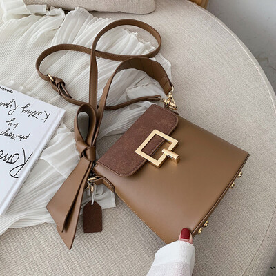 

2019 autumn new Chaogang style retro feel bucket bag Korean version 100 lap shoulder slant handbag