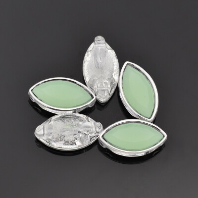 

Sew on Taiwan Acrylic Silver Plated Garment Accessories Horse Eye PaleGreen 17x9x6mm Hole 1mm