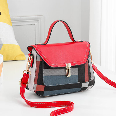 Ladies bag 2019 Korean version of the cool fashion spring new womens bag wild personality handbag shoulder Messenger bag