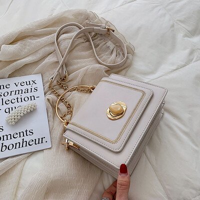 

Summer chain bag handbags new 2019 summer small fresh wild shoulder slung fashion portable small square bag