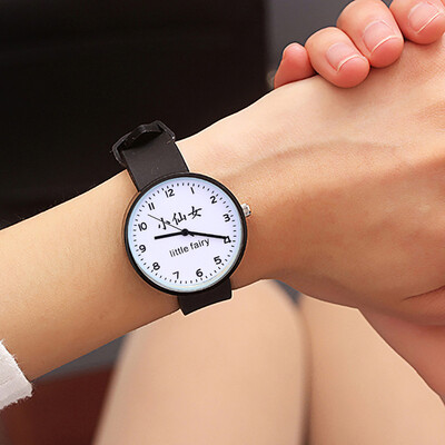 

Supply childrens watch cartoon pattern silicone quartz watch small fresh digital watch