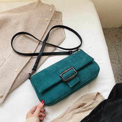 

Girls small bag new fashion retro Messenger bag Korean version of casual wild shoulder small square bag tide
