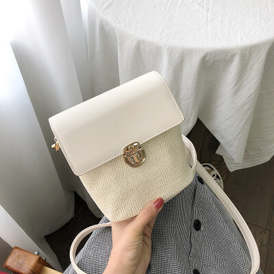 

Summer straw small bag female 2019 new wave Korean version of the wild single shoulder slung fashion woven contrast color bucket bag