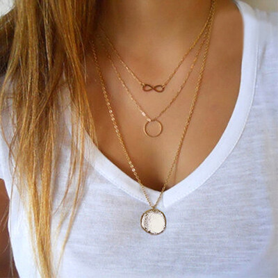 

Womens Golden Tone Lucky 8 Shape Rings Pendant Necklace Choker Elegant Jewelry