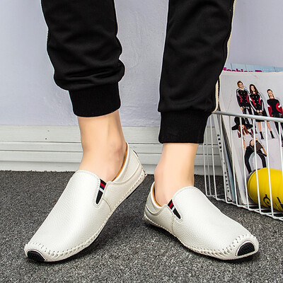 

YIERFAN Mens Korean version of handmade casual peas shoes 11665