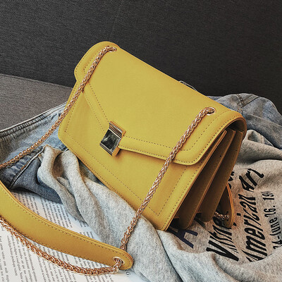 

Spring&summer new small bag female 2019 new wave Korean version of the wild Messenger shoulder lock buckle Scrub fashion small square bag