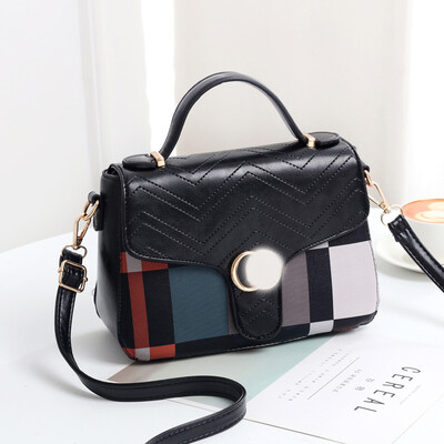 

2019 spring&summer new Korean fashion handbags fresh&simple small square bag trend shoulder Messenger bag