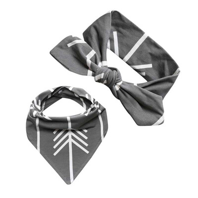 

Cotton Baby Bibs Burp Cloth Set Bow Hair Stuff Cartoon Triangle Baby Bibs Burp Cloth Reusable Baby Toddler Bib Apron