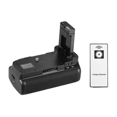 

Vertical Battery Grip Holder for Nikon D5100 D5200 DSLR Camera EN-EL 14 Battery Powered with IR Remote Control