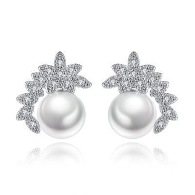 

2019 Rhinestone leaf Imitation Pearl Earrings Fashion Jewelry Earrings women earrings elegant Wedding Bride