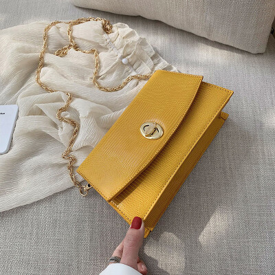 

French small bag Messenger versatile handbag 2019 new fashion sense texture shoulder bag small temperament small square bag