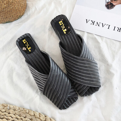 

Slippers women wear Korean version Baitachic fashion Baotou half-dragged flat-soled flat-heeled sandals in summer