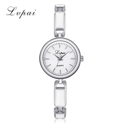 

Tide table summer new alloy bracelet womens watch simple temperament fashion watch