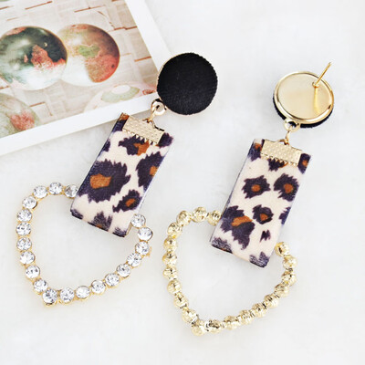 

New Fashion Leopard Earrings Acetate Earrings Personality Atmosphere Exaggerated Edition Geometric Round Brown Acrylic Earrings