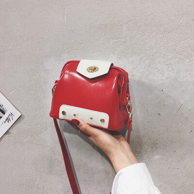 

Ins super fire pack on the new small bag retro Sen shoulder bag handbags new 2019 wild girl Messenger bag