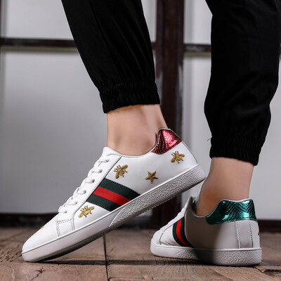 

Summer new 2019 white board shoes male bee tide shoes Agan hundred mandarin duck two-color small white shoes