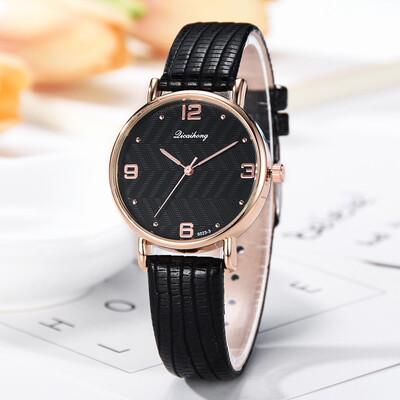 

Hot Sale Women Watches Roman Numerals Dial Ladies Quartz Wristwatch Casual Design Leather Strap Casual Clock Montre Femme