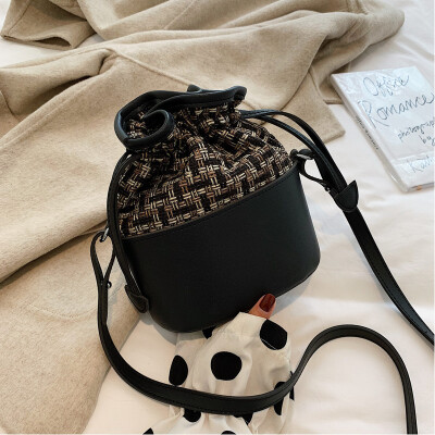 

Fallwinter 2019 new wave Korean fashion Joker womens bags shoulder slung shoulder bag bucket bag