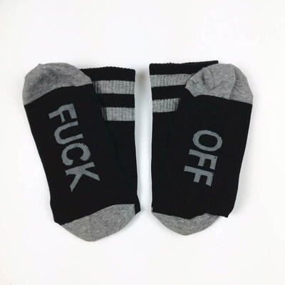 

FUCK OFF Letter Print Unisex Socks Hit Color Cotton Dress Socks Novelty Skateboard Tube Socks For Couple 1 Pair