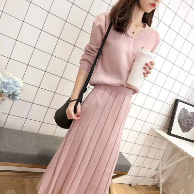 

Knit sweater ladies two-piece suit small fragrance solid color long-sleeved V-neck slimming temperament sweater&skirt suit