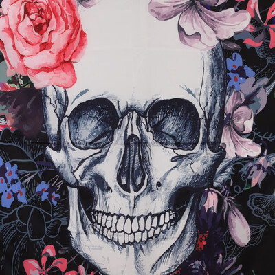 

1PC Funny Skull Skeleton Roll Skull Tapestries Wall Hanging Tapestry for Room Halloween Decoration Wall Art Black&White