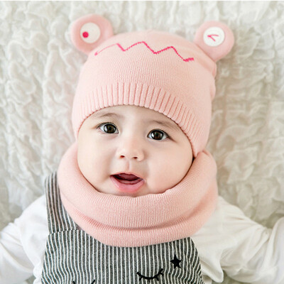 

Korean version of autumn&winter new baby childrens hat cartoon frog knitted cotton hat neck set