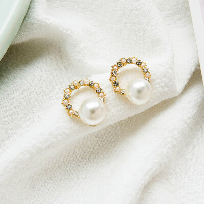 

Pearl Decoration Simple Style Women Female Earrings Heart Shape Fashion Beautiful Ladies Adult Earrings