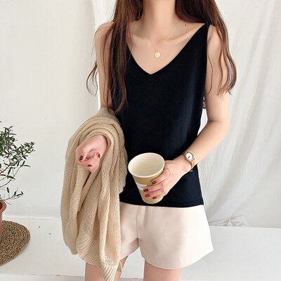 

2019 Womens Retro Sleeveless Sexy V-Neck Solid Knitted Tank Top