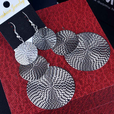 

Multi layered Popular Alloy Plated Gold 3 Round Discs Metal Earrings 2Pcs
