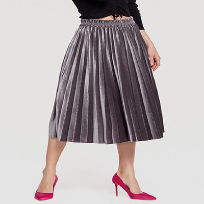 

Stretch Waist Solid Pleated Velvet Long Skirt