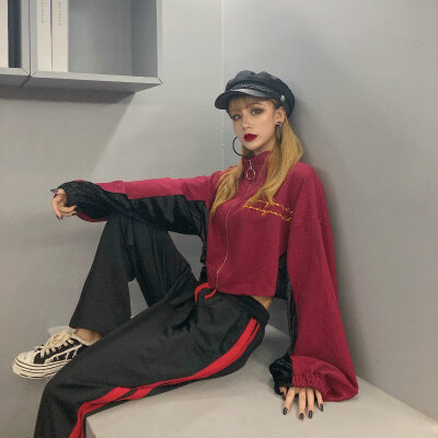 

Autumn Women Streetwear Tracksuit Set SweatshirtHarem Pants 2 Piece Set 90s kpop Fashion Female Jogging Outfits Clothes