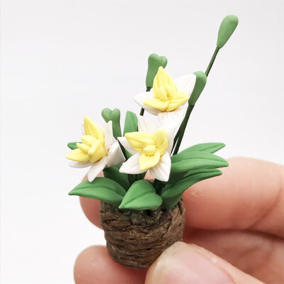 

Siaonvr Fake Mini Dollhouse Miniature Green Plant Flower in Pot Fairy Garden Accessory