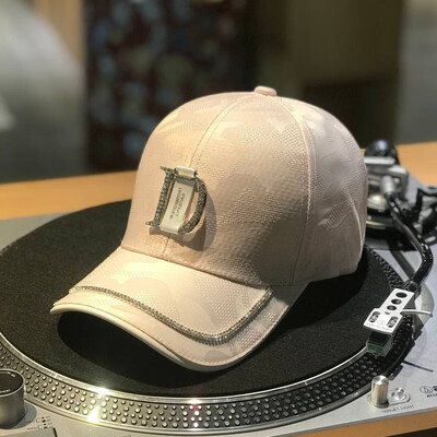 

Hat Womens summer Korean version baseball cap womens breathable casual all-around cap metal d-point drill sun visor