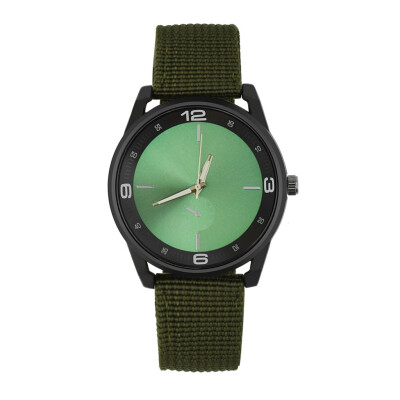 

〖Follure〗New Men Watch Retro Design Nylon Band Analog Alloy Quartz Wrist Watch