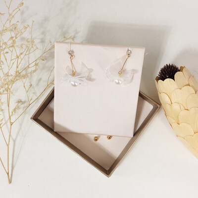 

Fashion Girl Women Beautiful Stud Earring Gift for Girls&Women