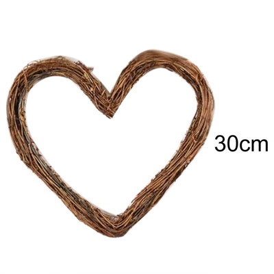 

Hand-woven Rattan Ring Heart Shape Unique Home Wall Decoration Festive Party Supplies